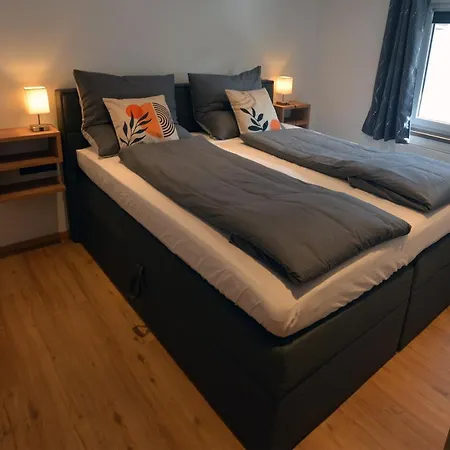 아파트 Gaestehaus Lina